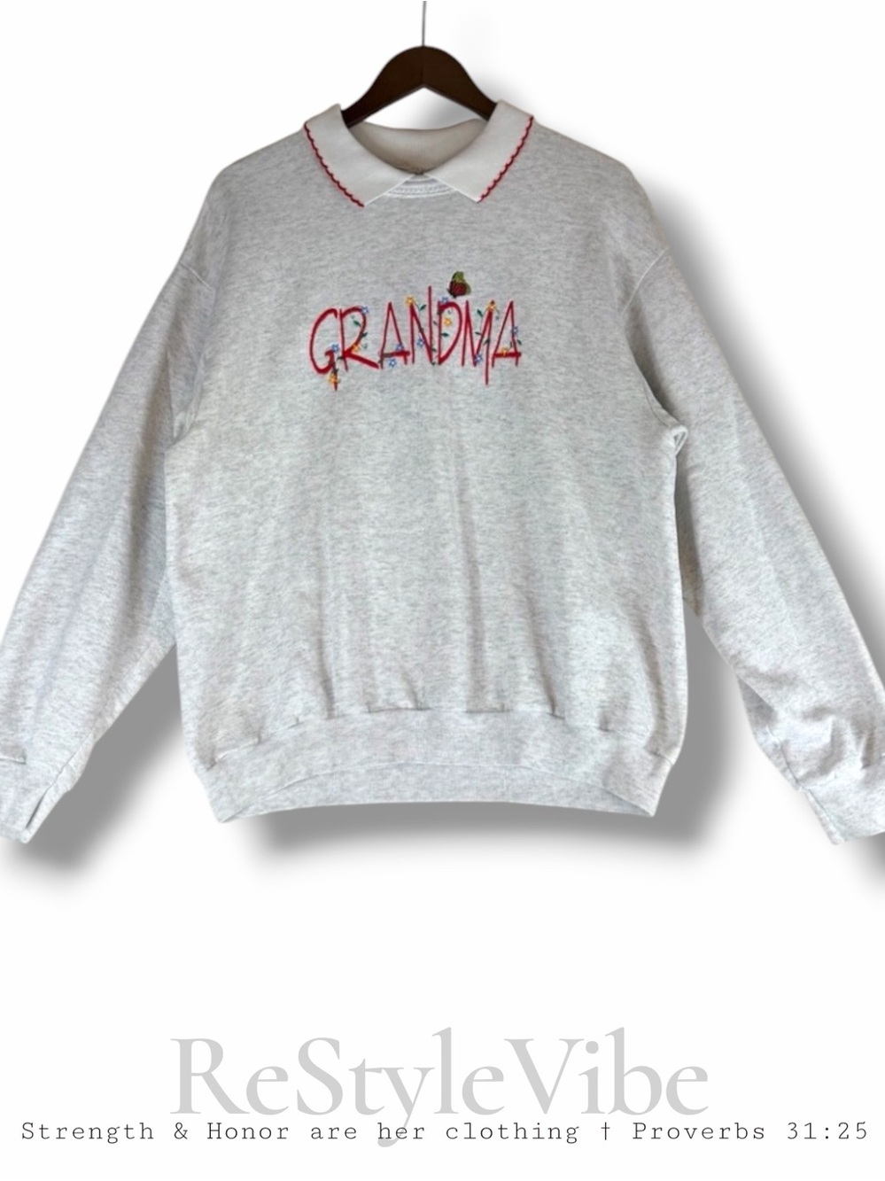 LEE VINTAGE Women’s Size L Sweatshirt GRANDMA Embroidered Crew Neck Collared 90s